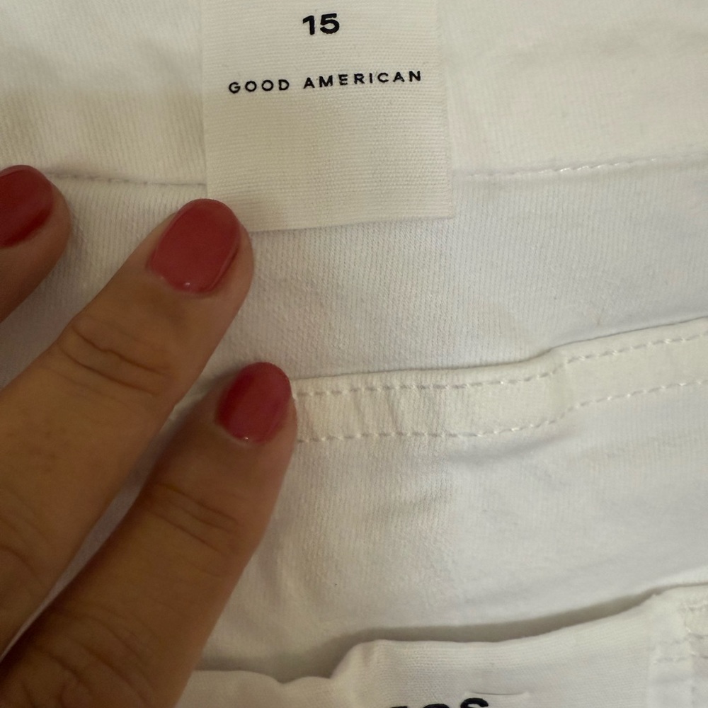 Good American Good Legs Skinny
Crop Jeans NWT size 15 - Picture 14 of 15